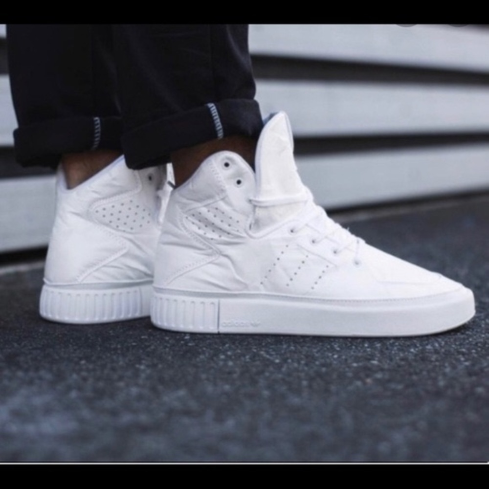 Adidas Tubular Invader 2.0 (NWT)